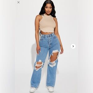 NWT Drive You Crazy Ripped Non Stretch Straight Leg Jeans - Medium Wash